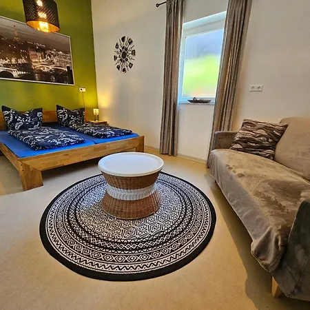 Lerchl Apartment *