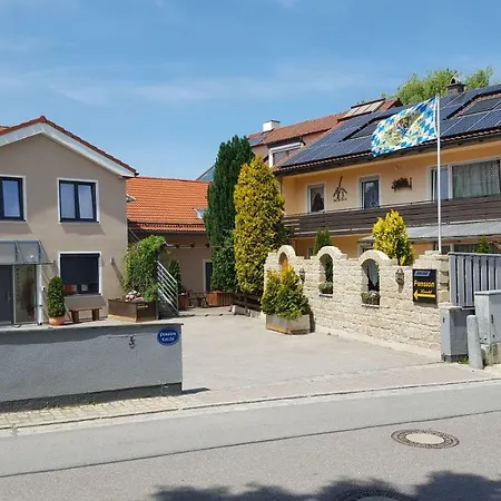 Lerchl Apartment *
